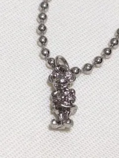 ミニー　シルバー　ネックレス