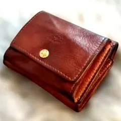 【人気定番】IL BISONTE 三つ折り財布 ミニ財布 本革 ブラウンのサムネイル