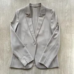 ベージュ　テーラードジャケット36