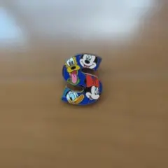 Disney キャラクター ピンバッジ S