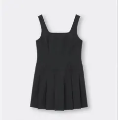 GU ローウエストプリーツジャンパードレス