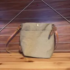 カーキ キャンバス ショルダーバッグ　訳あり