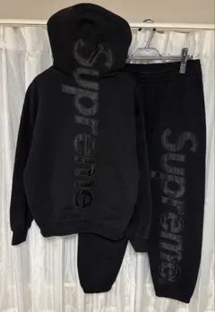 2025年最新】supreme スウェット セットアップの人気アイテム - メルカリ