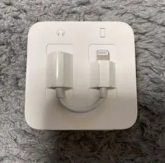 Apple純正 Lightning-3.5mm ヘッドフォンジャックアダプタ