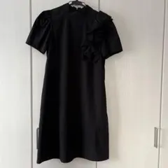 CELFORDブラック フリル 半袖ワンピース
