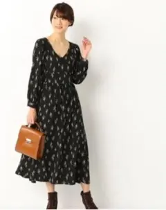 archives ロングワンピース　ホワイト　長袖