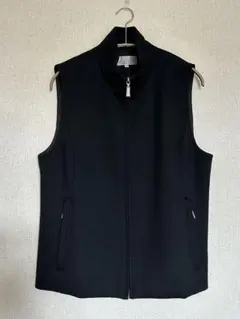 ミラショーンスポーツ・黒ジャージベスト