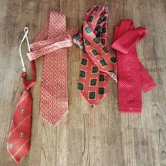 赤系　ネクタイ　4本セット　レトロ柄