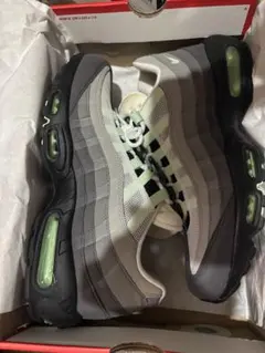 Item thumbnail for item 2930a5de-2ad8-4a13-8468-0aca3b5d7d72