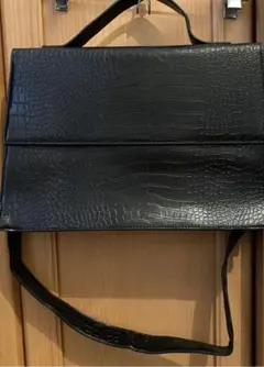 黒 クロコダイル風 ショルダーバッグ