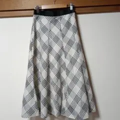 anysis スカートのサムネイル