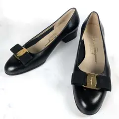 【美品】フェラガモ パンプス 黒 レザー リボン付き バレエシューズ 5 1/2