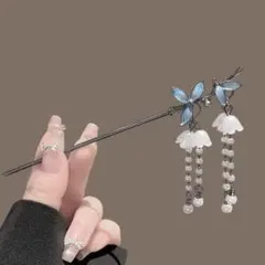 揺れる髪飾り　お花の髪飾り　花簪　和風かんざし　和装髪飾り　鈴蘭簪　ブラック