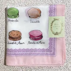 LADUREE　ラデュレ　ハンカチ　マカロン柄　ピンク系　約50cmのサムネイル