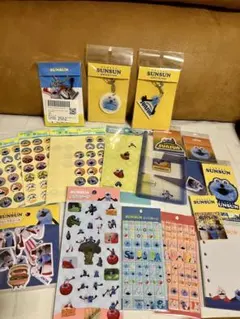 SUNSUN ミニチュア フィギュア キーホルダー まとめ売り - メルカリ