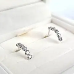 ●未使用級◆4℃　ヨンドシー　K10WG　ホワイトゴールド　ピアス　箱つき 2