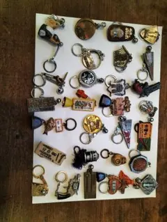 観光地テーマのキーホルダーセット２９個