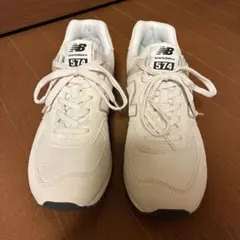 New Balance 574 スニーカー オフホワイトのサムネイル