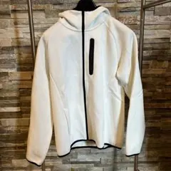 ⭐️UNIQLO ユニクロ⭐️フード付きパーカー