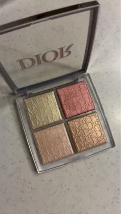 ディオール　バックステージ　フェイスグロウパレット004