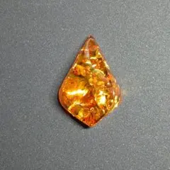 天然石『琥珀』