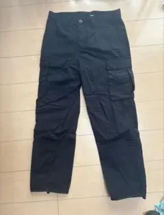 H&M ブラックカーゴパンツ 30/30