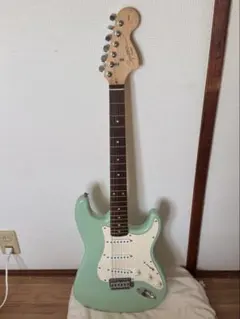 Squier Affinity Stratocaster エレキギターのサムネイル