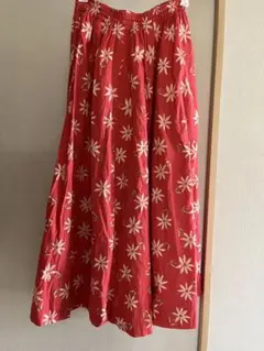 LAURA ASHLEY フレアスカート 花柄 レッド サイズ9のサムネイル
