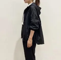 ユニクロ×セオリー ナイロンパーカー 薄手 ドロップショルダー 9272
