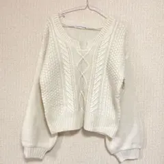 美品 E hyphen world gallery セーター