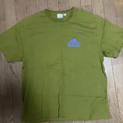 極美品GRAMICCI Tシャツ オリーブ クライミングギアのサムネイル