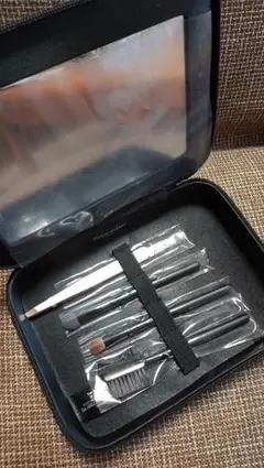 2025年最新】イヴ・サンローランブラシセットの人気アイテム