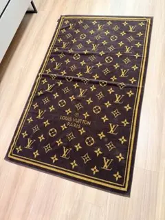 LOUIS VUITTON ビーチタオル ドラドゥバンモノグラムクラシックマロン LOUIS VUITTON ビーチタオル ドラドゥバンモノグラムクラシックマロン