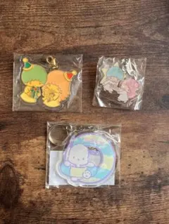 サンリオ　アクリルキーホルダー