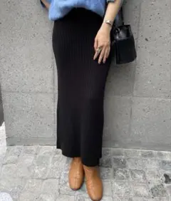 リブニットタイトスカート