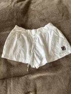 FILA ホワイト ショートパンツ M