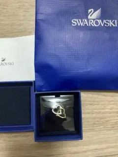 新品未使用　美品SWAROVSKI ダブルハートネックレス