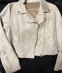 Vida Roseo ベージュライダースジャケット