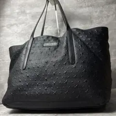 美品 ジミーチュウ ピムリコ スターエンボス トートバッグ 黒 迷彩 レザーのサムネイル