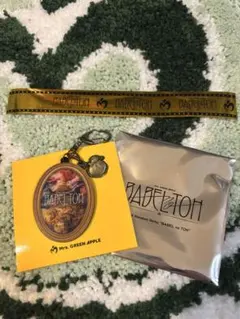 バベルの塔　ランダム　キーホルダーA 銀テおまけ付き