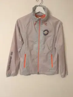 ☆新品未使用☆Ｍunsingwear ゴルフレディースウィンドブレーカー