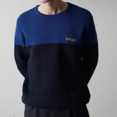 【オークリー】OAKLY 美品 青　紺　ニット　イタリア製　メンズ　S 厚手