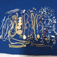 ぺ*ら様 アクセサリーセット（ネックレス・イヤリング・コイン・リングなど）