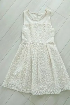 ♡花柄刺繍ワンピース♡リアン