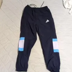 adidas ナイロンパンツ ネイビー Mサイズのサムネイル