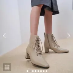 【チャールズアンドキース 美品】メタリックレースアップ アンクル　ベージュのサムネイル