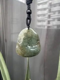 秋祭　翡翠　両面彫刻ペンダント ヒスイ　ネックレス　蓮葉 秋祭 翡翠 両面彫刻ペンダント ヒスイ ネックレス 蓮葉 - メルカリ