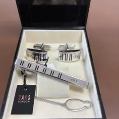 DAKSカフスネクタイピンセット新品未使用タグ付