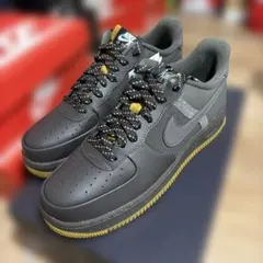 新品 NIKE AIR FORCE エアフォース　27cm ガムソール　グレー