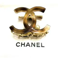 シャネル　CHANELロゴデザイン　パールヘアクリップ ノベルティ